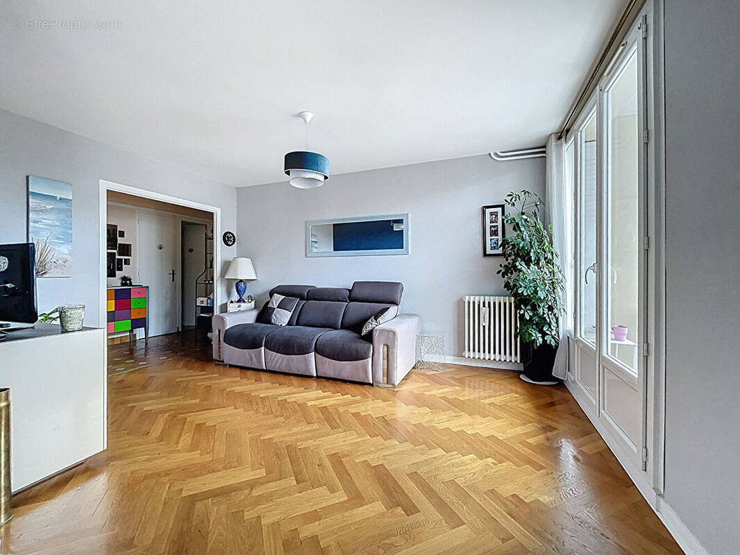 Appartement à CALUIRE-ET-CUIRE