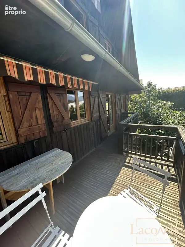 Maison 184 m² à Venthon  - photo 1