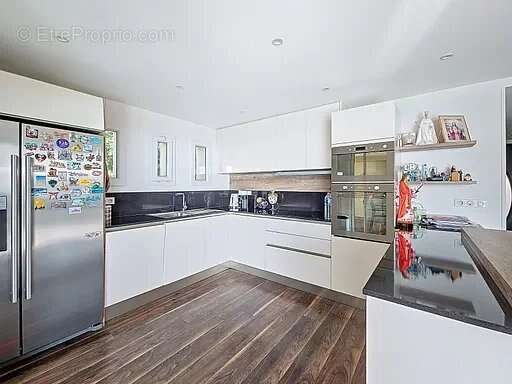 Maison à SAINT-LAURENT-DU-VAR