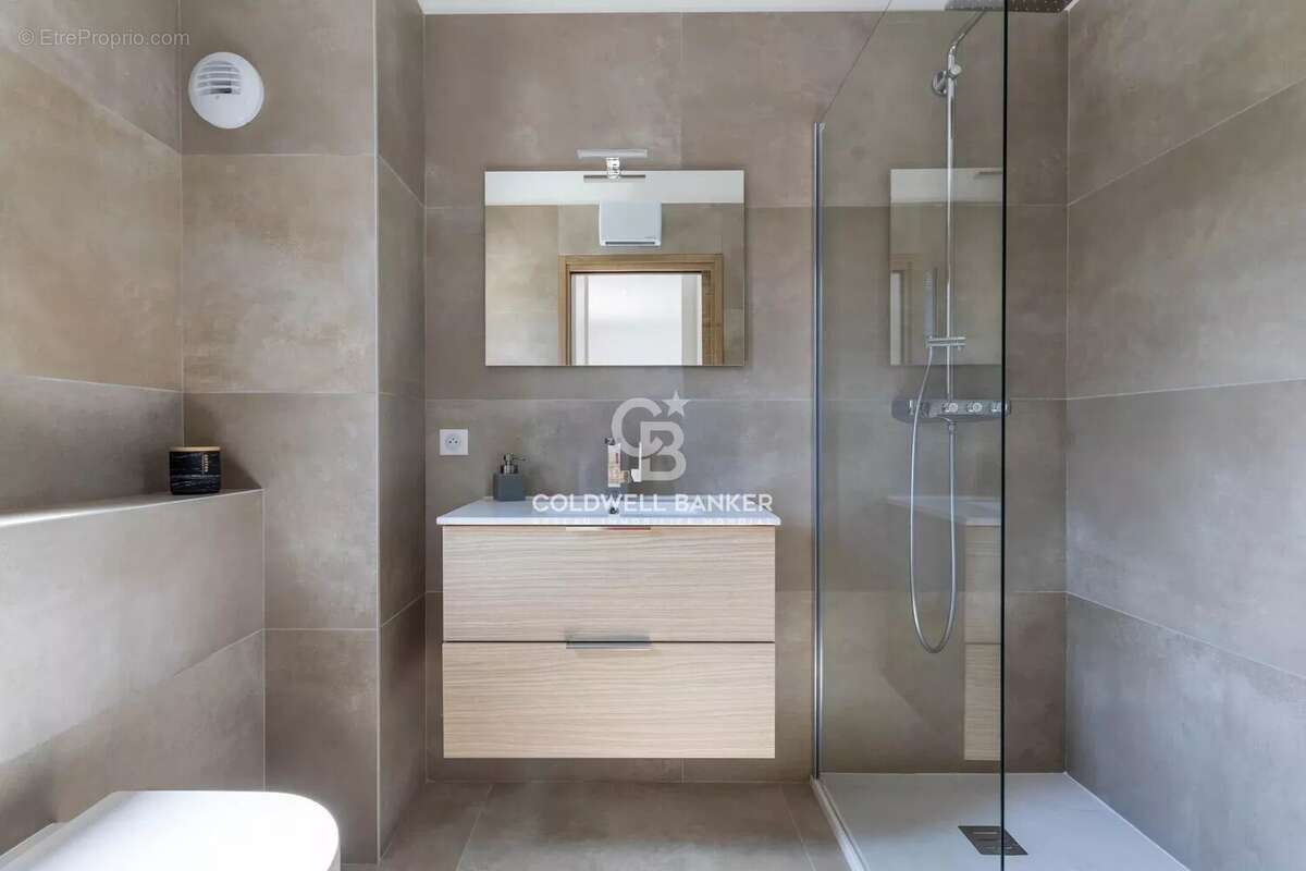 Appartement à L'ILE-ROUSSE