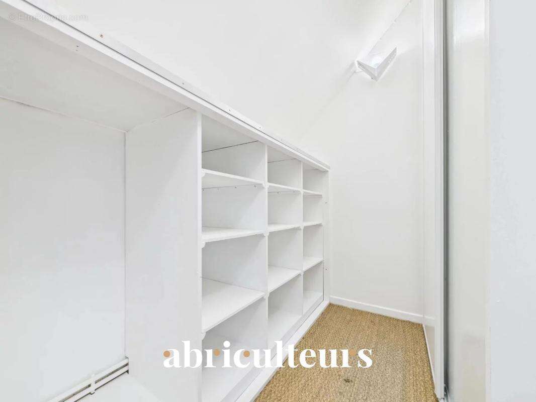 Maison à AVILLY-SAINT-LEONARD