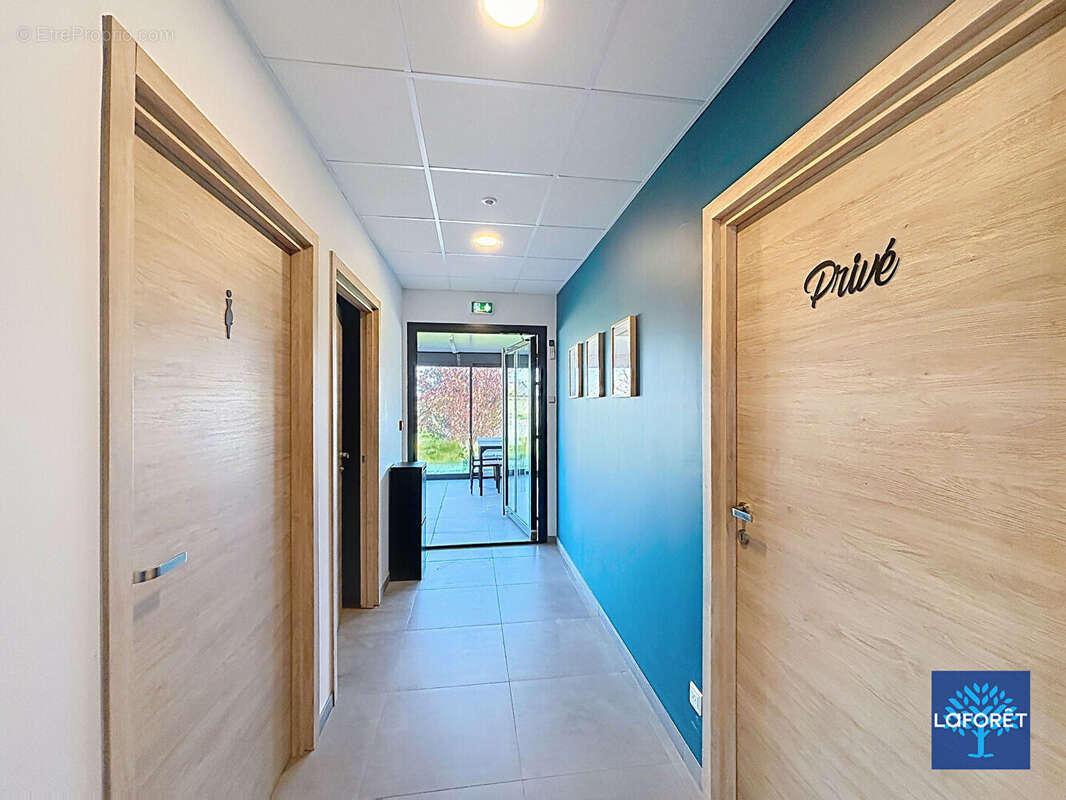 Commerce à SAIZERAIS