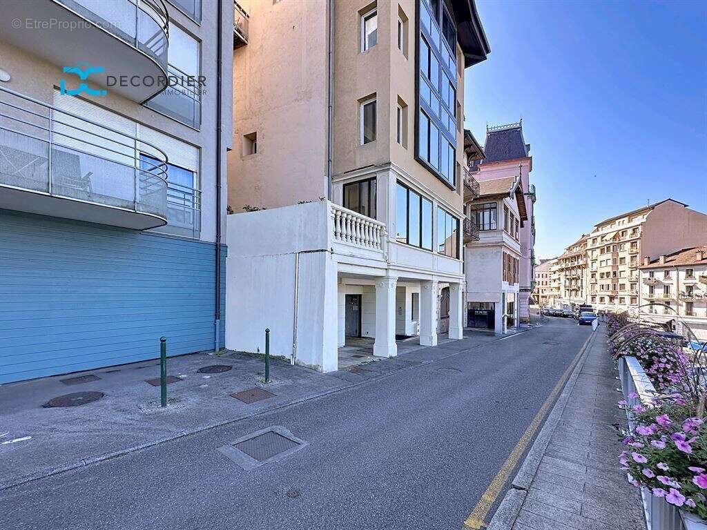 Appartement à EVIAN-LES-BAINS