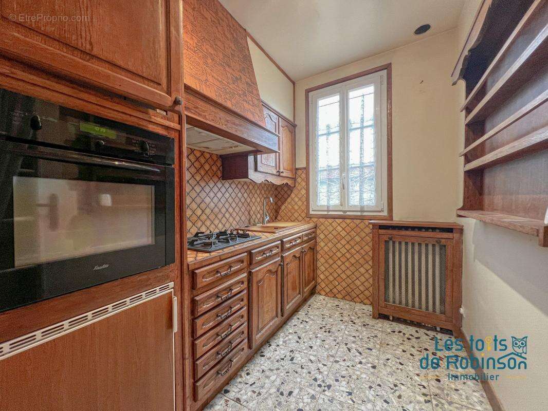 Maison à LE PLESSIS-ROBINSON