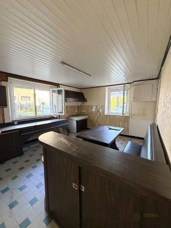 Maison 110 m² à Melisey  - photo 2
