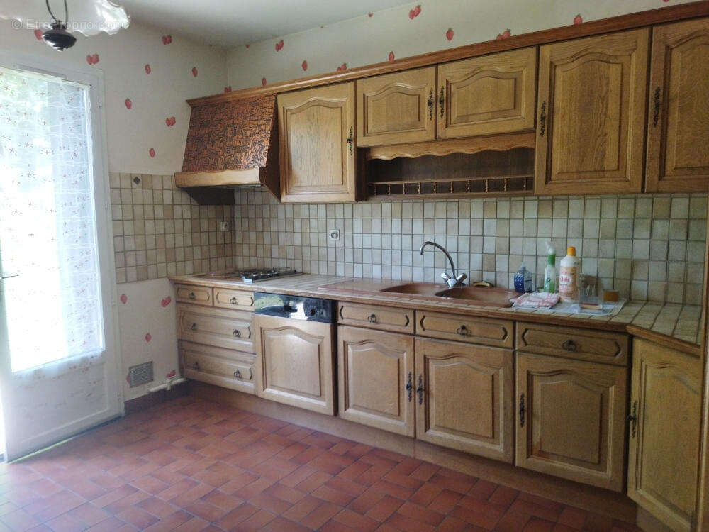 cuisine - Maison à CAHORS