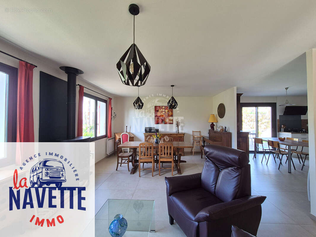 Maison à SAINT-AMANT-TALLENDE