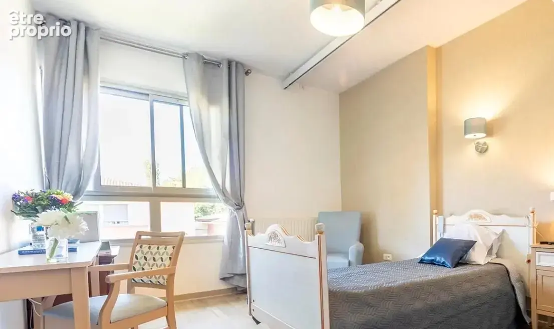Investissement locatif  ste foy d'aigrefeuille  résidence ehpad la cocagne - 6.6% de rentabilité - photo 2