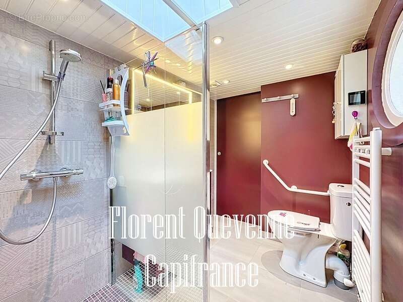 Maison à MEZIDON-CANON