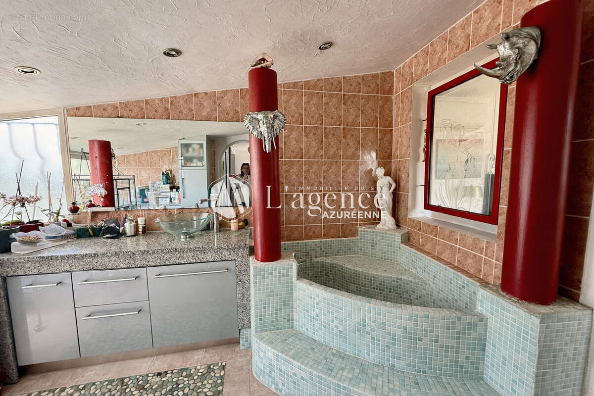 Cagnes sur mer : appartement villa lumineux 3/4 pièces garage cave - photo 5