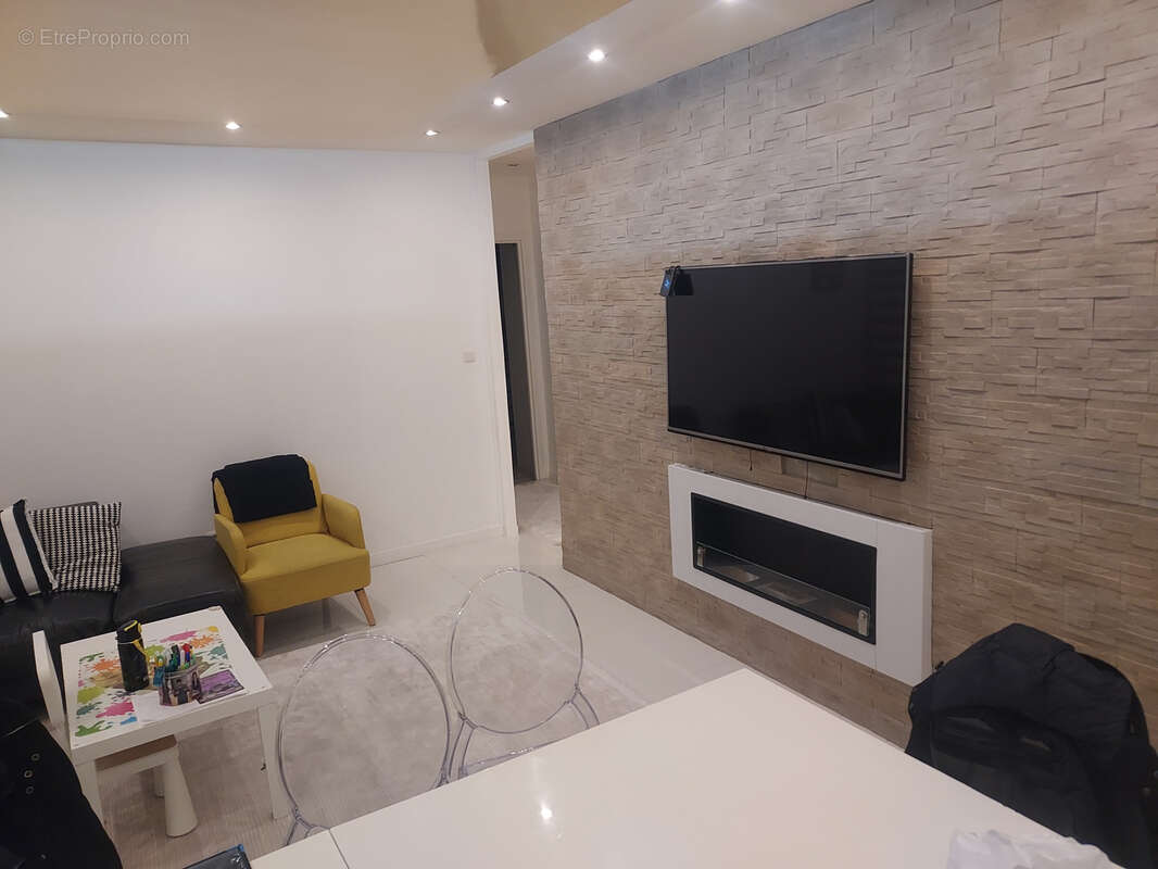 Maison à SAINT-OUEN-L&#039;AUMONE