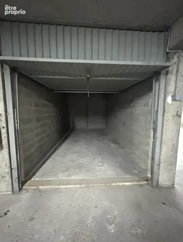 Parking à LYON-7E
