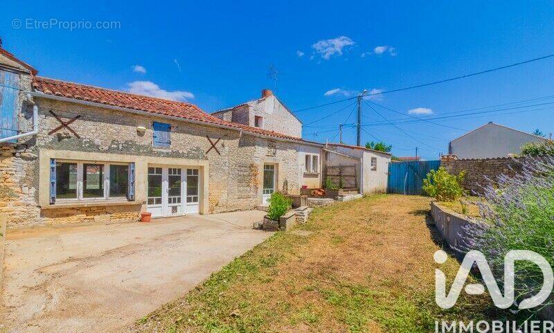 Photo 1 - Maison à NALLIERS