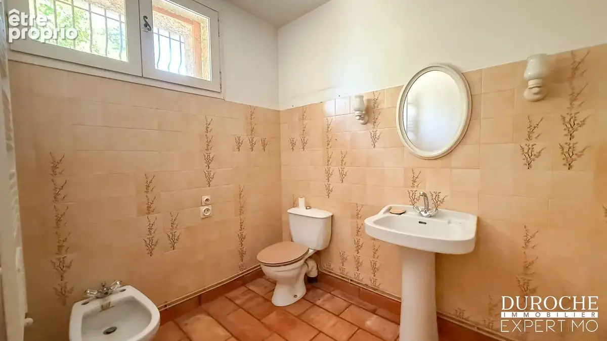 Maison de caractère avec jardin et dépendance — Piolenc (200 m2 + potentiel) - photo 12