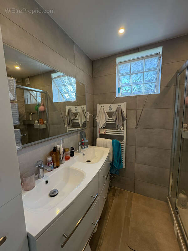 Maison à BRY-SUR-MARNE