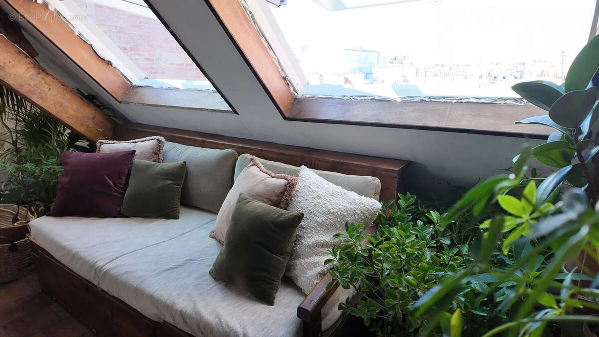 Appartement à PARIS-2E