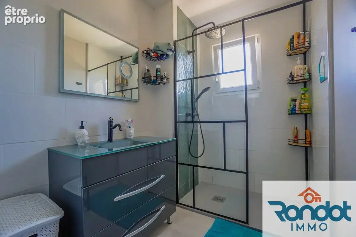 Maison 10 pièces / 7 chambres / 145 m2 / 700 m2 terrain avec piscine - photo 6