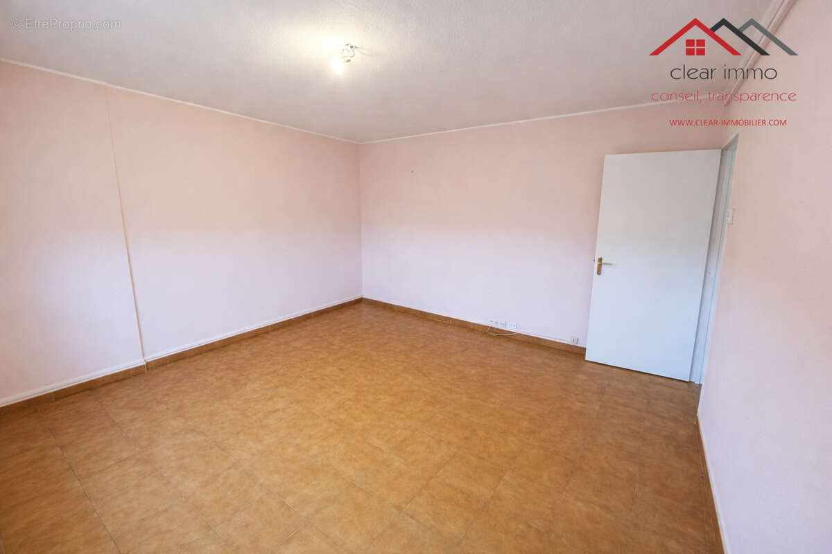Appartement à SCY-CHAZELLES