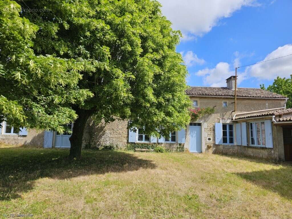 Maison à CHAUNAY
