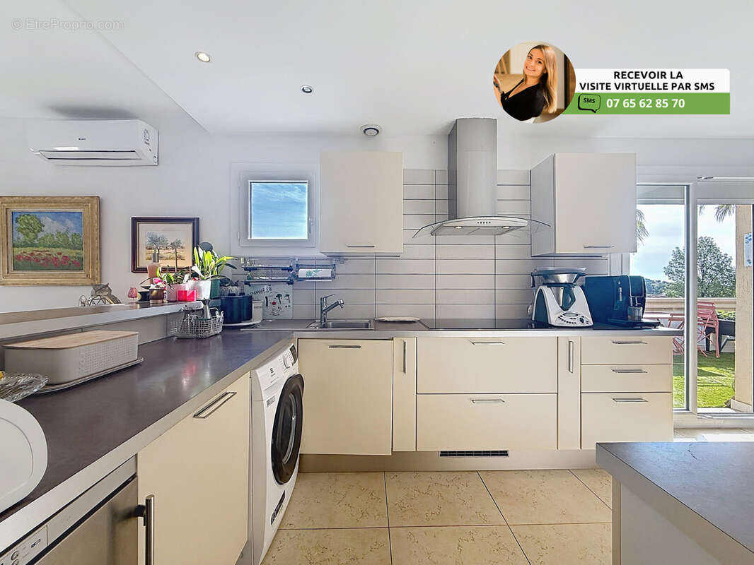 Appartement à VILLENEUVE-LOUBET