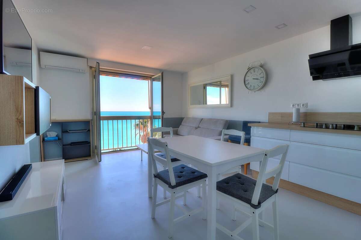 Appartement à CAGNES-SUR-MER