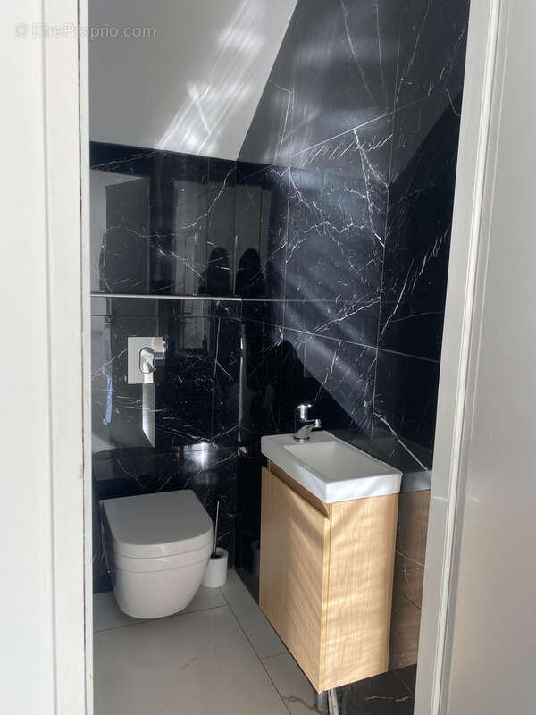 Maison à PONT-DU-CHATEAU