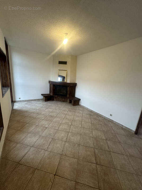 Appartement à FAMECK