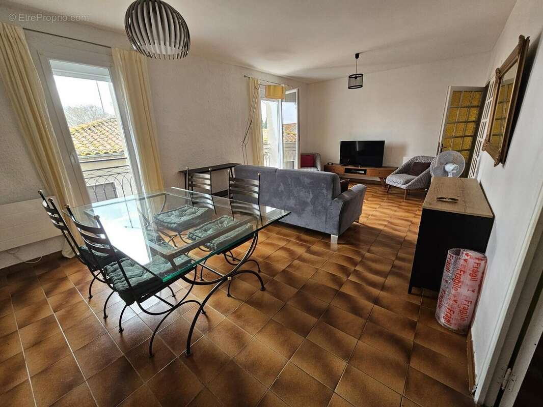 Appartement à PEZENAS