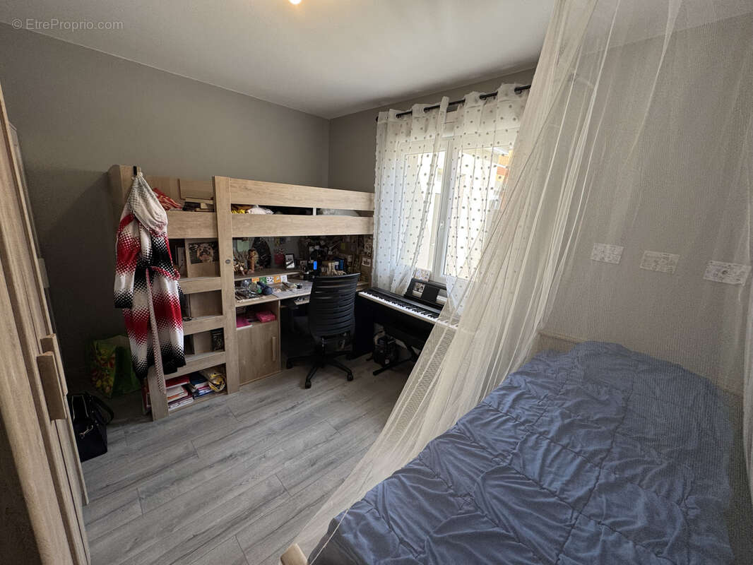 Maison à PONT-DU-CHATEAU