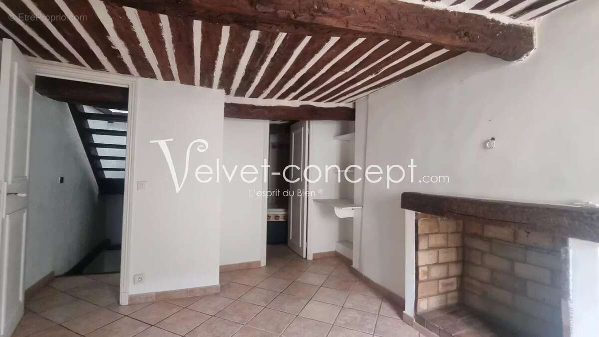 Appartement à VALBONNE
