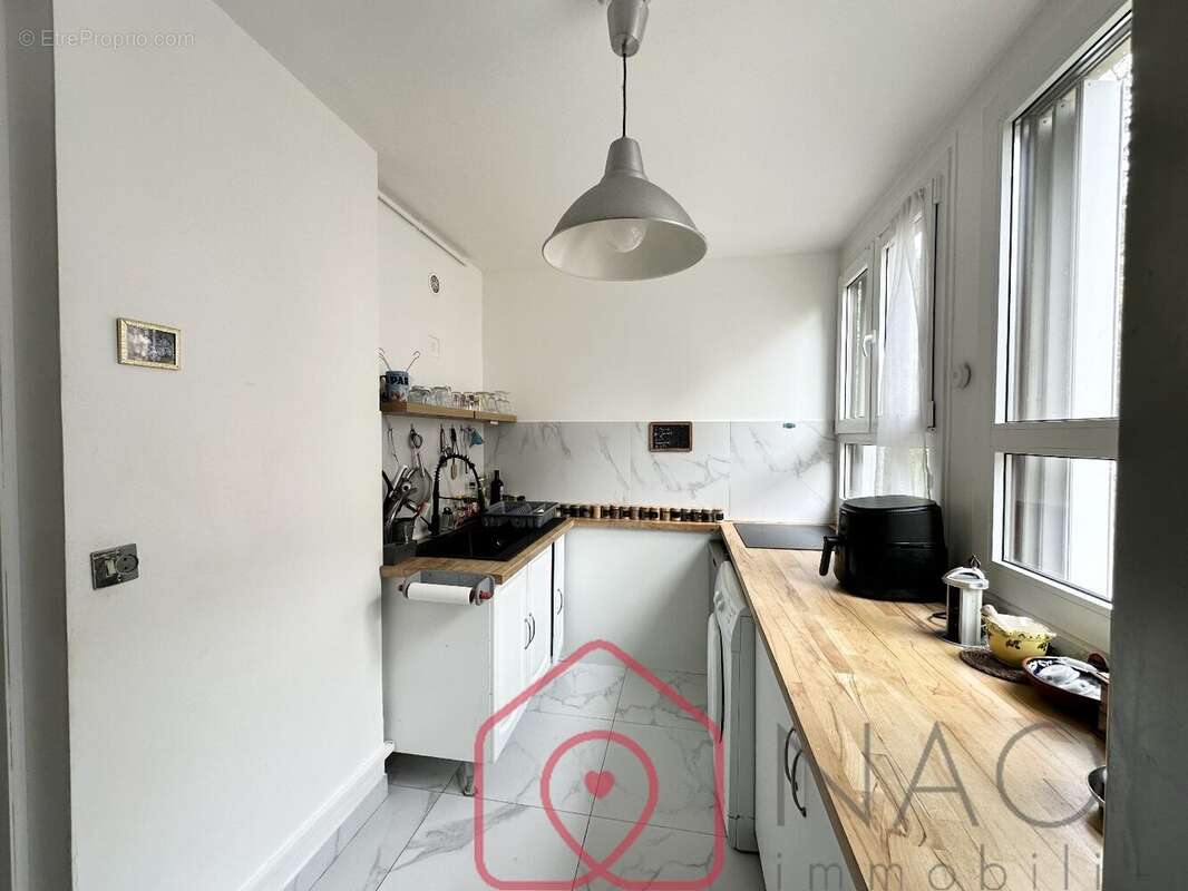 Appartement à LE PLESSIS-ROBINSON