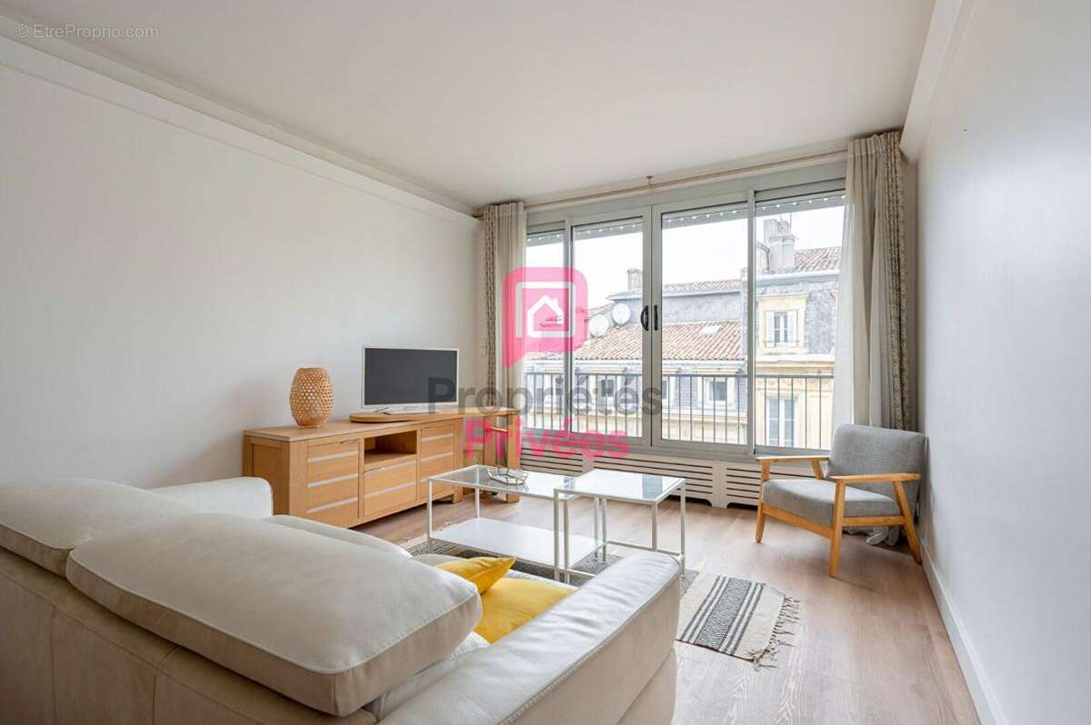 Appartement à BORDEAUX