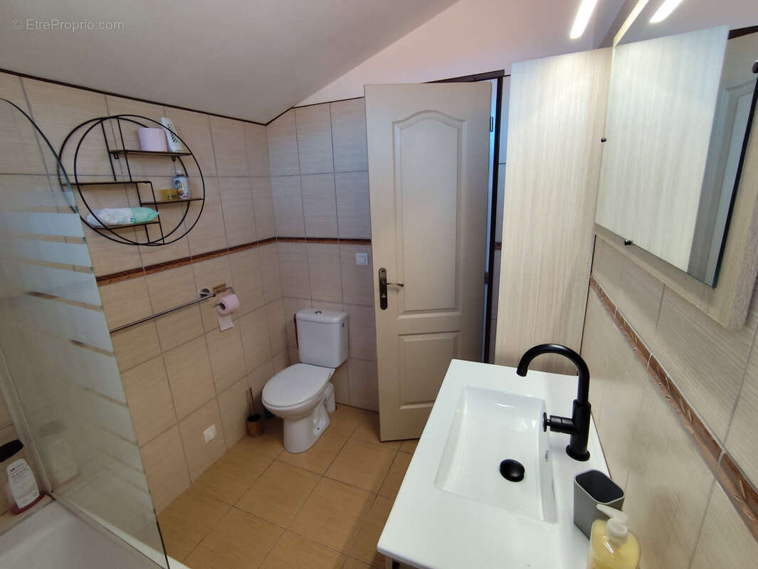 Maison à VILLELONGUE-DELS-MONTS