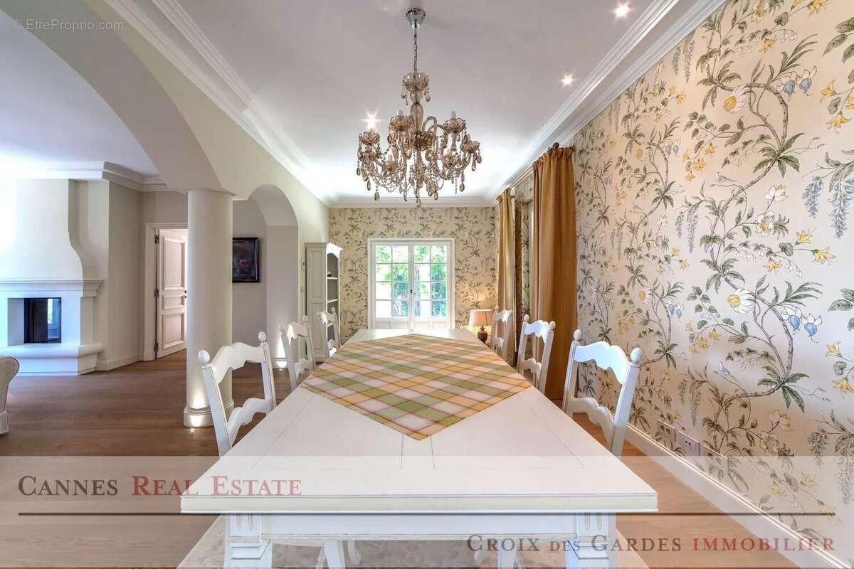 Maison à CANNES