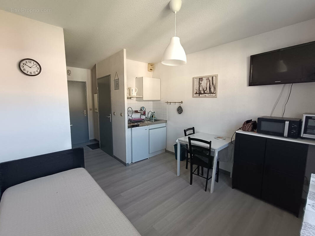 Appartement à LAMALOU-LES-BAINS