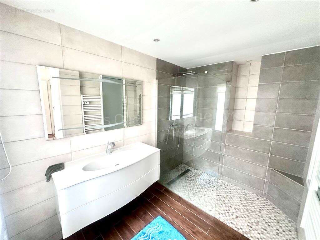 Maison à PARIS-16E