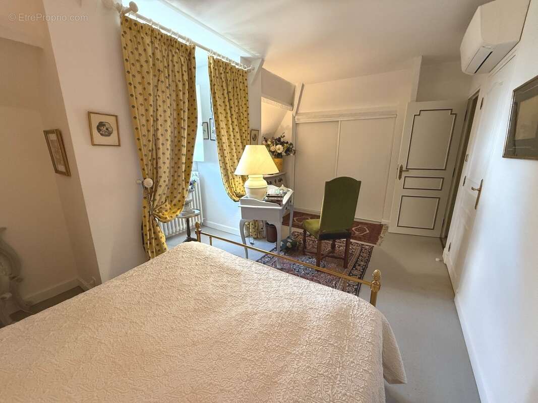 Maison 160 m² à Brive-La-Gaillarde  - photo 11