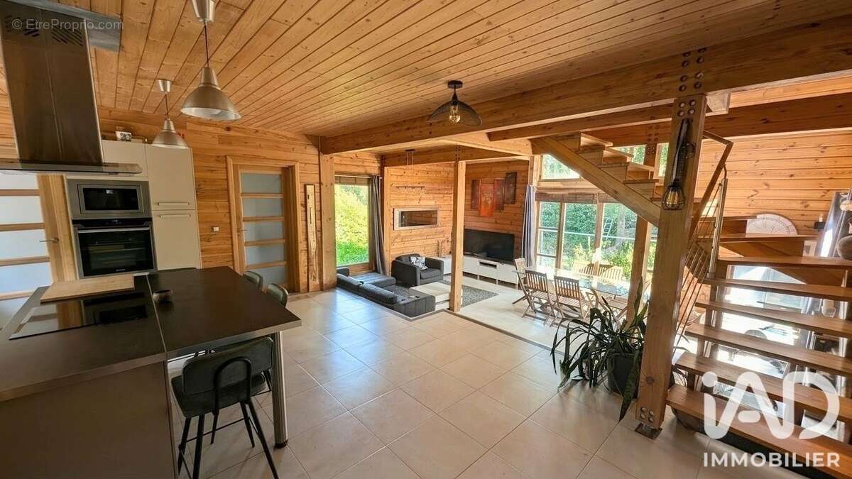 Photo 4 - Maison à BOULLAY-LES-TROUX
