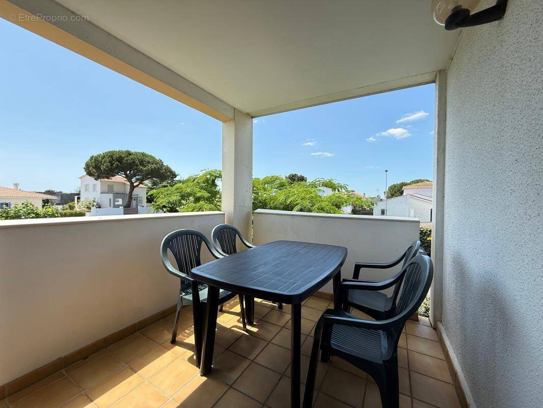 Appartement à VAUX-SUR-MER