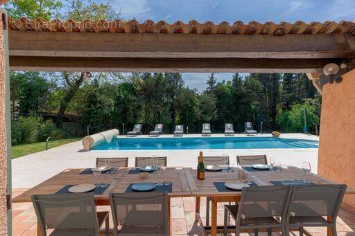 Maison à MOUGINS