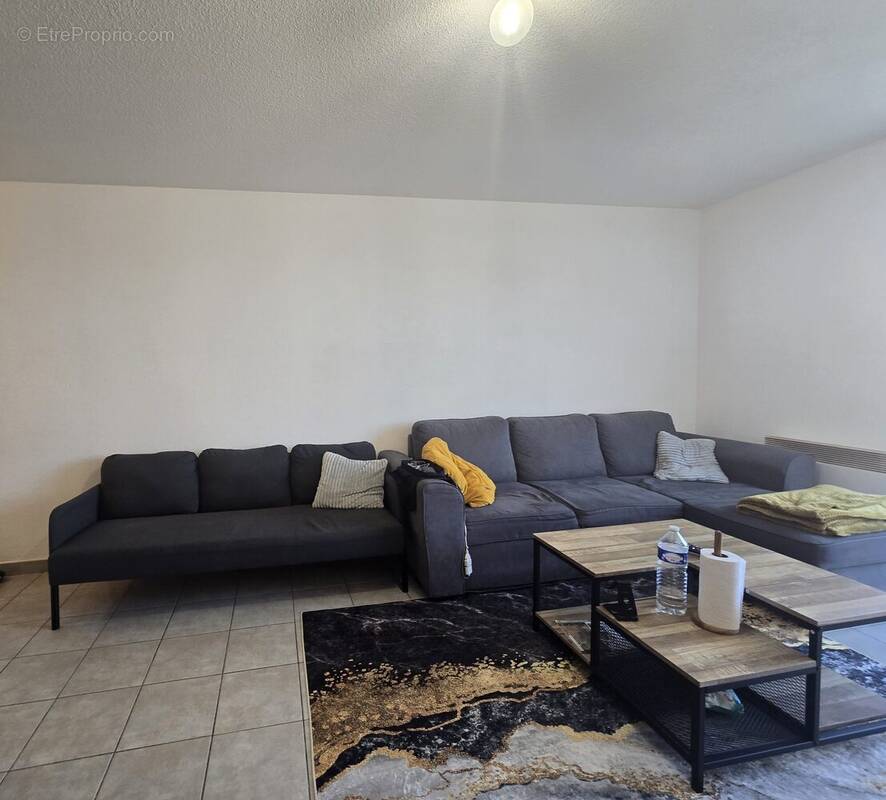 Appartement à LE PONTET