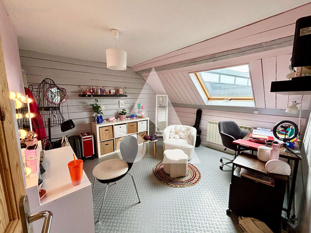 Maison à SIN-LE-NOBLE