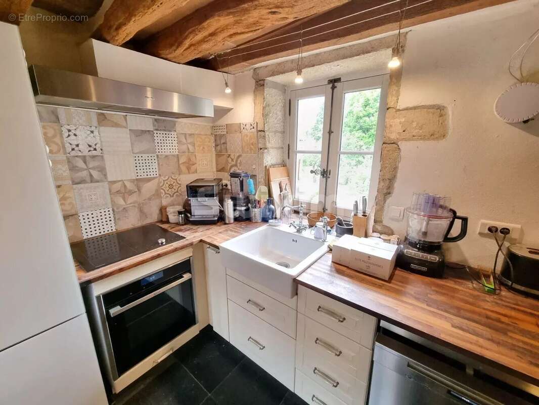 Maison à BRINON-SUR-BEUVRON