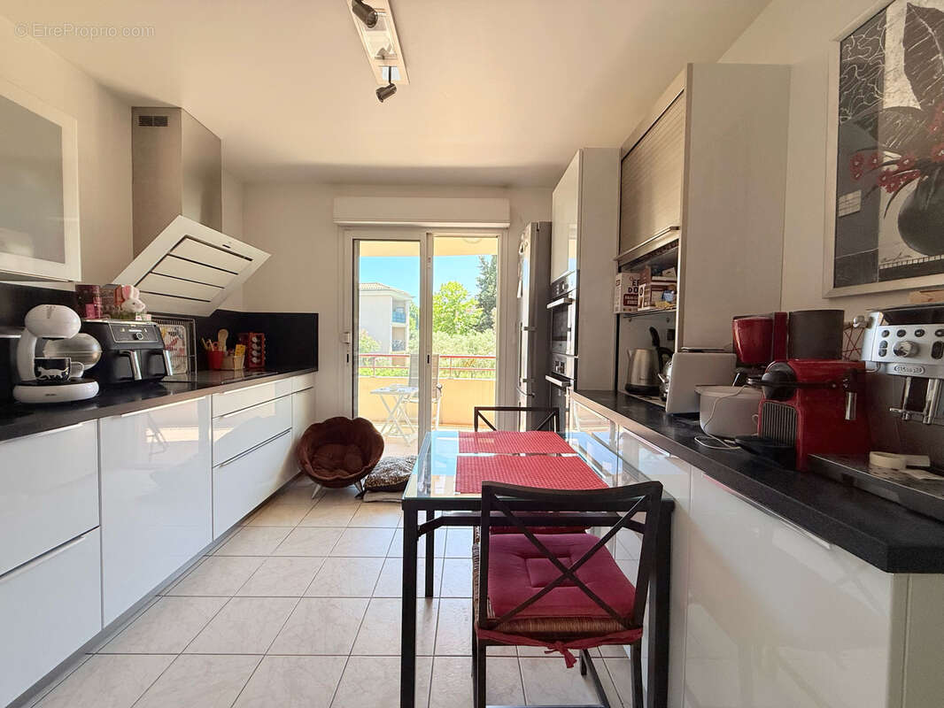 Appartement à HYERES