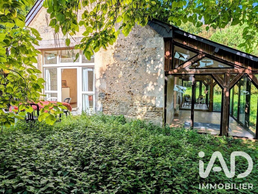 Photo 1 - Maison à COURDEMANCHE
