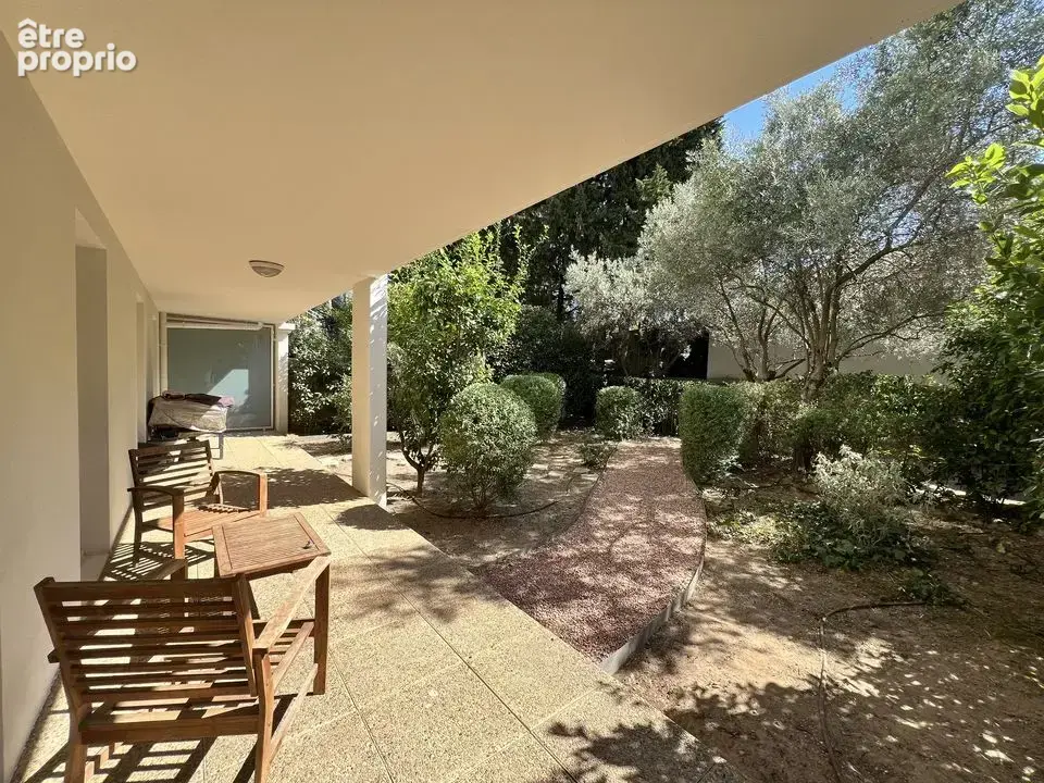 Appartement à MARSEILLE-12E