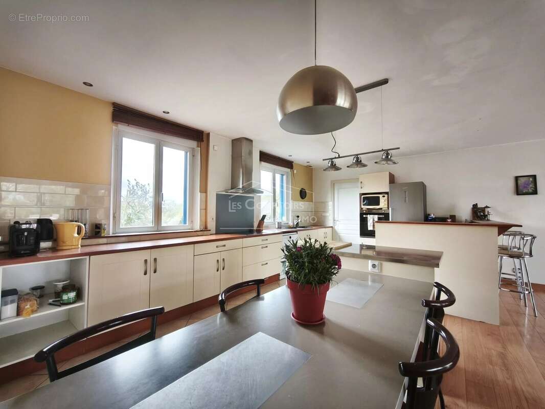 Maison à PONTCHATEAU