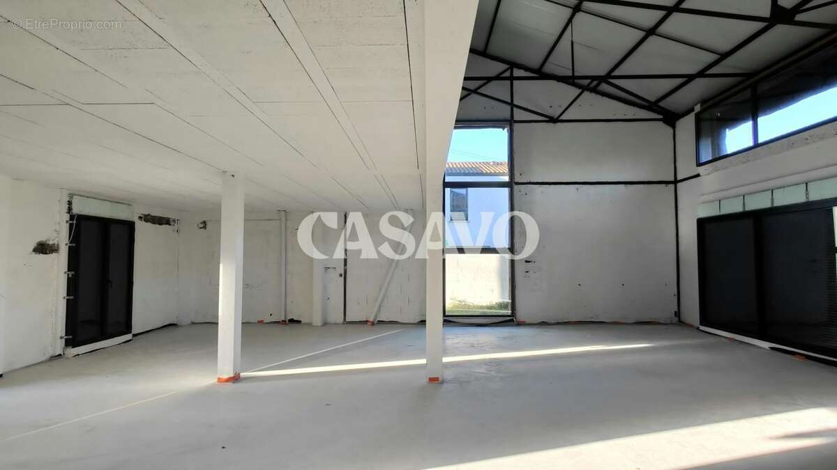Vente Loft 1 pièce de 170m² - 44340 Bouguenais - photo 6