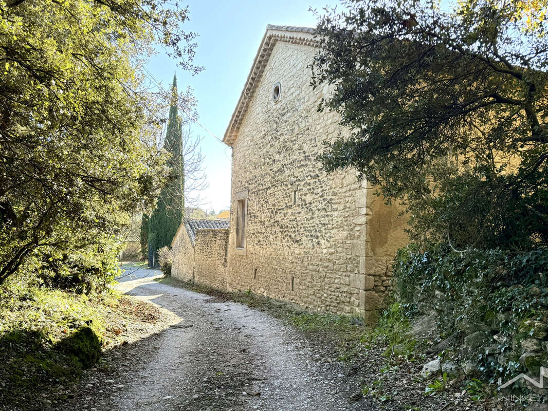 Maison à GRIGNAN