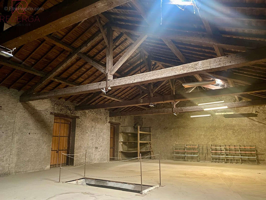 Appartement à AUSSILLON